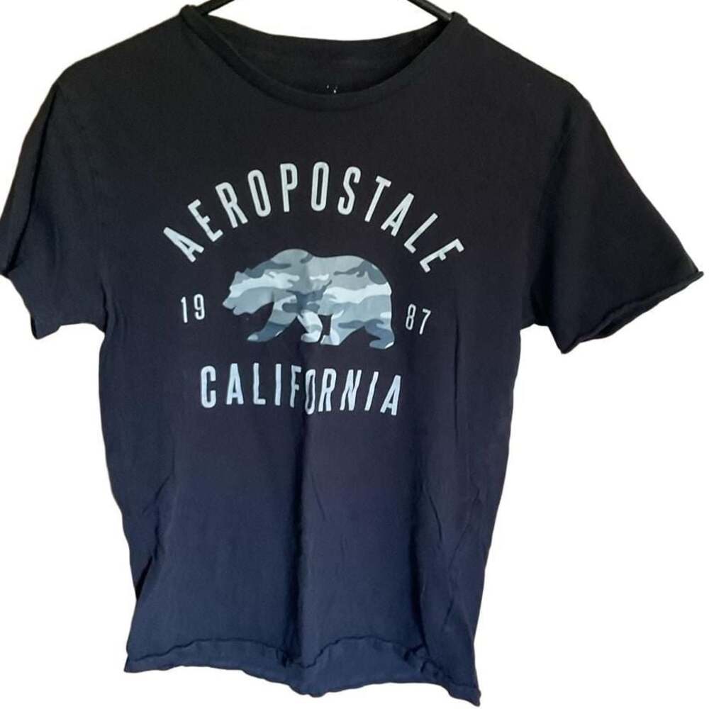 Aeropostale Camo Bear Graphic Tee